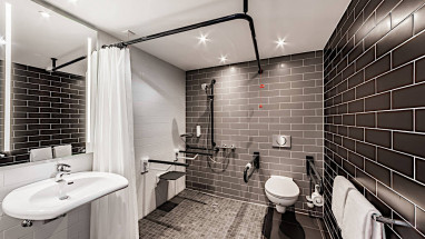 Holiday Inn Express Munich City East: Zimmer