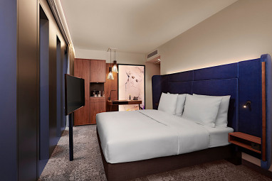 Hyperion Hotel München by Revo: Zimmer