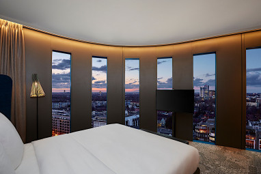 Hyperion Hotel München by Revo: Zimmer
