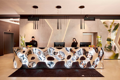 Hyperion Hotel München by Revo: Lobby