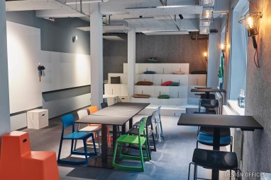 Design Offices Leipzig Post: Tagungsraum