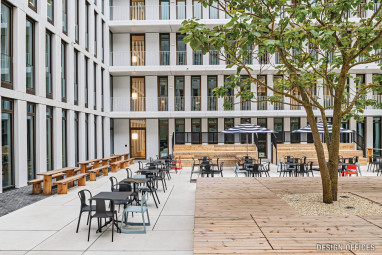 Design Offices Köln Mediapark: Außenansicht