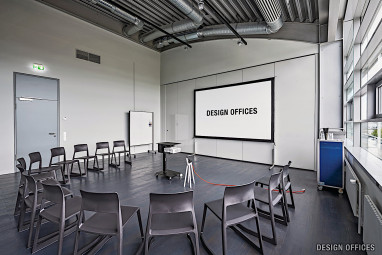 Design Offices Karlsruhe Bahnhofplatz: Tagungsraum