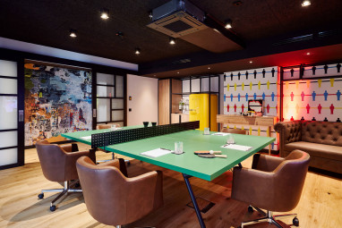 Me and All Hotel Hannover : Tagungsraum