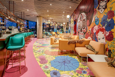 nhow Amsterdam RAI: Bar/Lounge