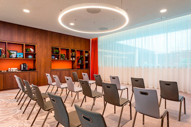 Mövenpick Hotel Stuttgart Messe & Congress by Revo: Tagungsraum
