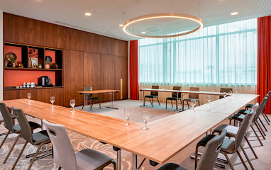 Mövenpick Hotel Stuttgart Messe & Congress by Revo: Tagungsraum