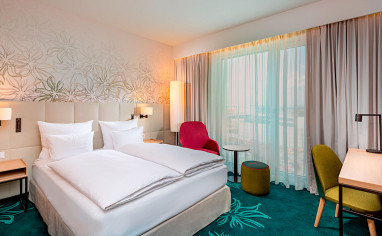 Mövenpick Hotel Stuttgart Messe & Congress by Revo: Zimmer