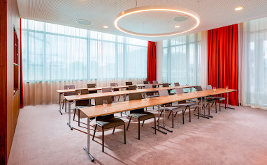 Mövenpick Hotel Stuttgart Messe & Congress by Revo: Tagungsraum