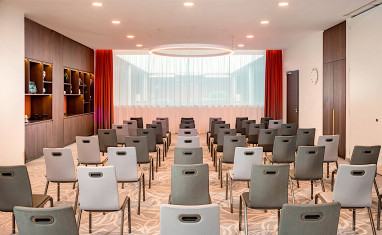 Mövenpick Hotel Stuttgart Messe & Congress by Revo: Tagungsraum