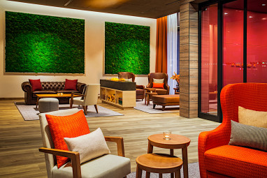 IntercityHotel Hamburg-Barmbek: Lobby