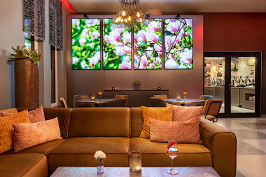 Leonardo Dortmund: Lobby