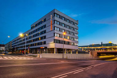 IntercityHotel Graz: Außenansicht