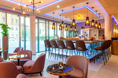 Leonardo Augsburg: Bar/Lounge