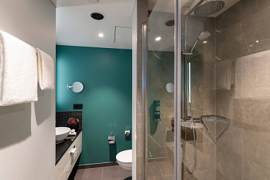 Leonardo Augsburg: Zimmer