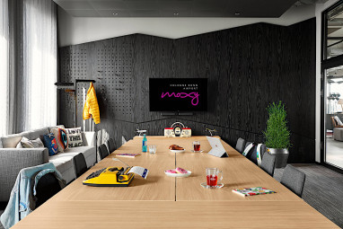 Moxy Hotel Cologne Bonn Airport: Tagungsraum