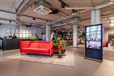 Design Offices Nürnberg Hauptbahnhof: Außenansicht