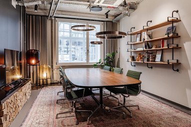 Design Offices Nürnberg Hauptbahnhof: Tagungsraum