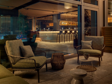 b´mine hotel Frankfurt Airport: Bar/Lounge