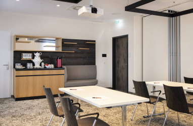 ARCOTEL HafenCity Dresden: Tagungsraum