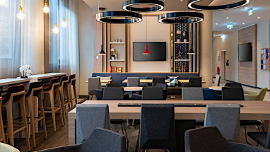 Holiday Inn Express & Suites Potsdam: Tagungsraum