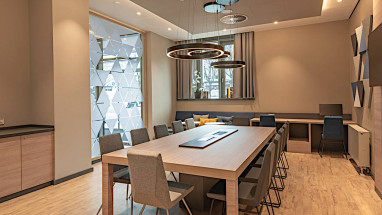 Holiday Inn Express & Suites Potsdam: Tagungsraum