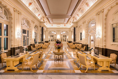 NH Collection Prague Carlo IV: Restaurant