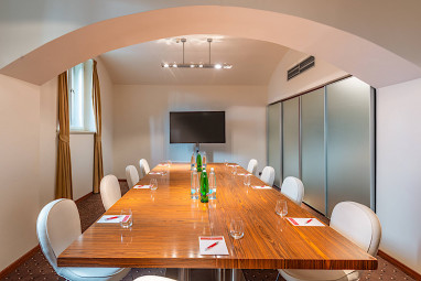 NH Collection Prague Carlo IV: Tagungsraum