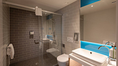 Holiday Inn Express München Nord: Zimmer