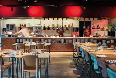 Urban Nature Hotel: Restaurant