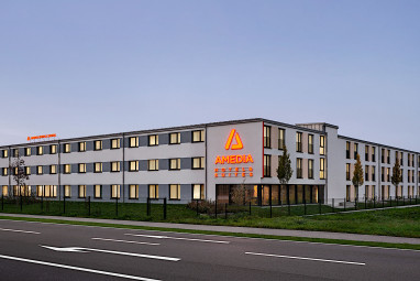 Amedia Hotel & Suites Dachau Trademark Collection by Wyndham by Revo: Außenansicht