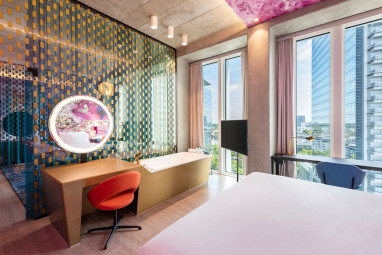 nhow Frankfurt: Zimmer