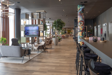 IntercityHotel Amsterdam Airport: Restaurant