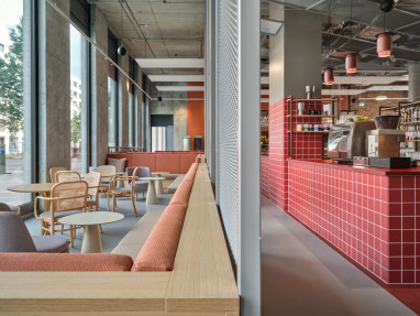 URBAN LOFT Berlin: Restaurant