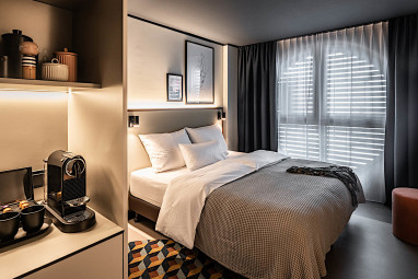 Revo München by Revo: Zimmer