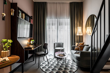 Revo München by Revo: Zimmer