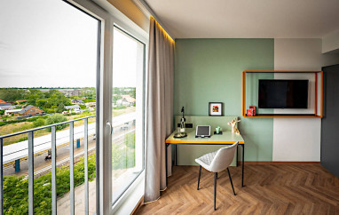 LOGINN Hotel Berlin Airport: Zimmer