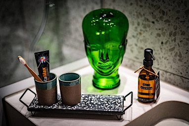 LOGINN Hotel Berlin Airport: Zimmer