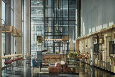 NH Collection Frankfurt Spin Tower: Lobby