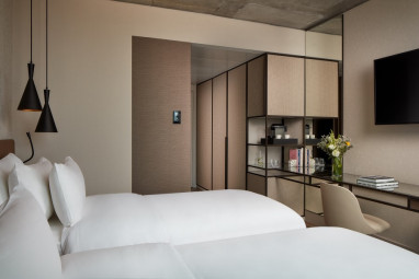 NH Collection Frankfurt Spin Tower: Zimmer