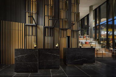 NH Collection Frankfurt Spin Tower: Lobby