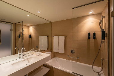 DoubleTree by Hilton Vienna Schönbrunn: Zimmer