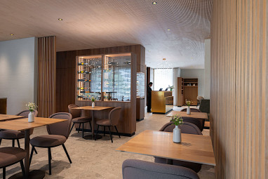 Seegut Zeppelin: Restaurant