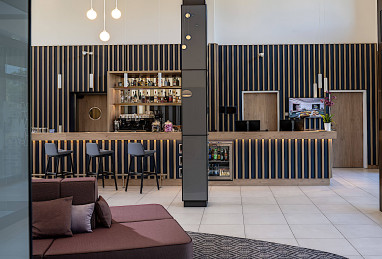 Hampton by Hilton Potsdam Babelsberg: Lobby